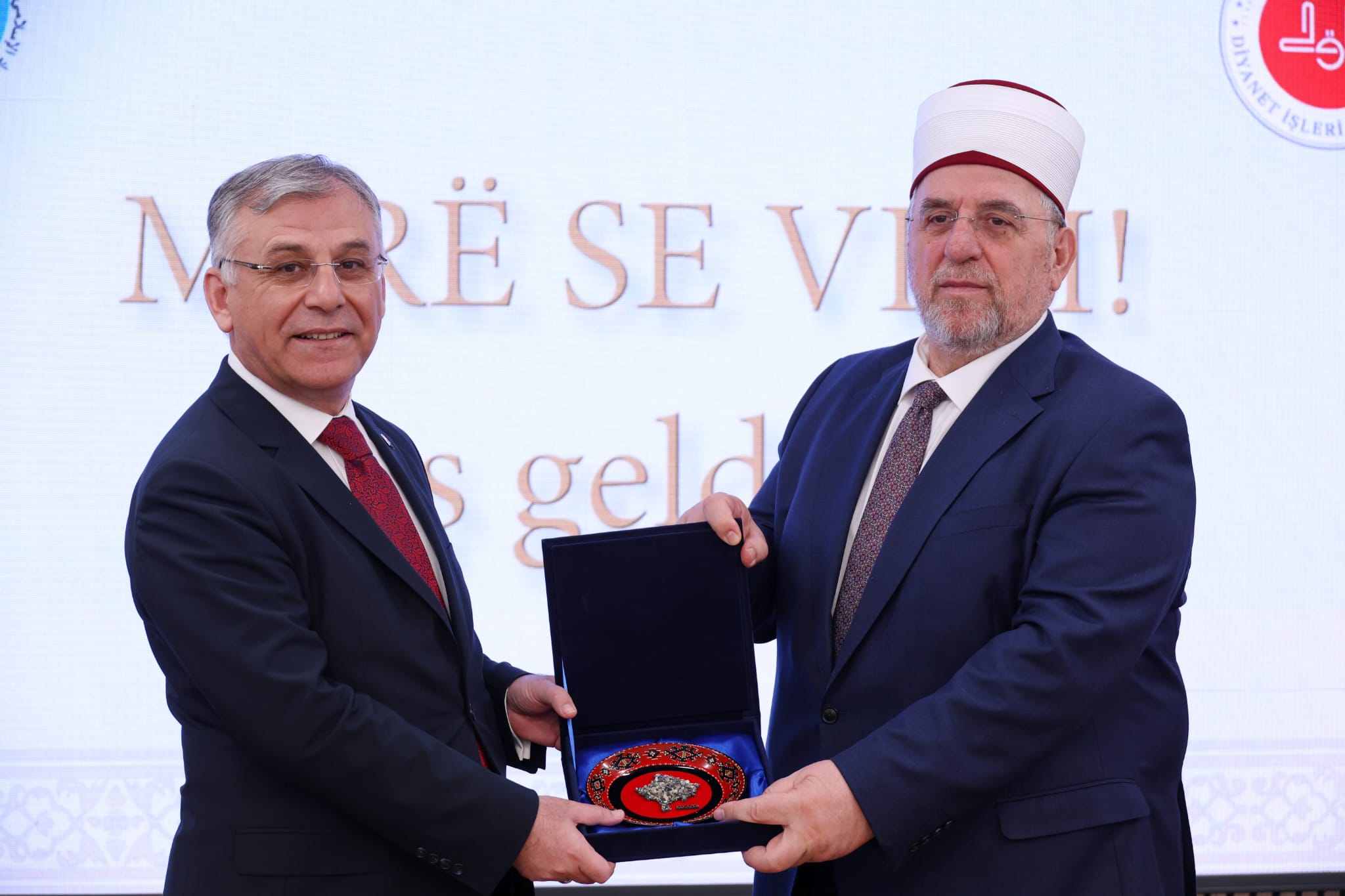 Kosova İslam Birliği Başkanlığı ile Uluslararası Müslüman Topluluklarla Dayanışma Vakfı (MÜSDAV) arasında  iş birliğini güçlendirmek amacıyla Eğitim ve İş Birliği Protokolü imzalandı